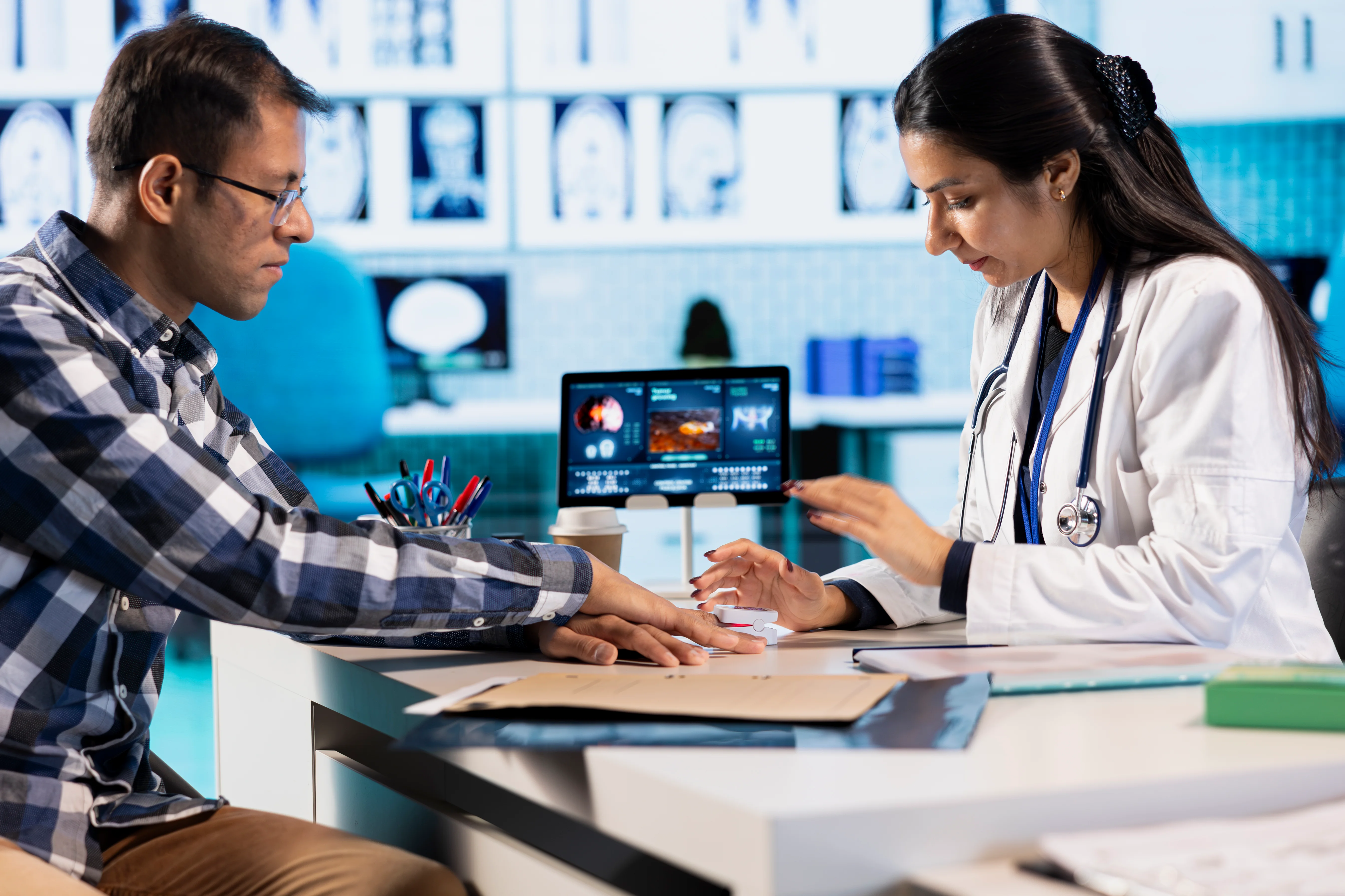 What Makes Apollo Healthcare Academy the Smart Choice for Allied Health Aspirants?